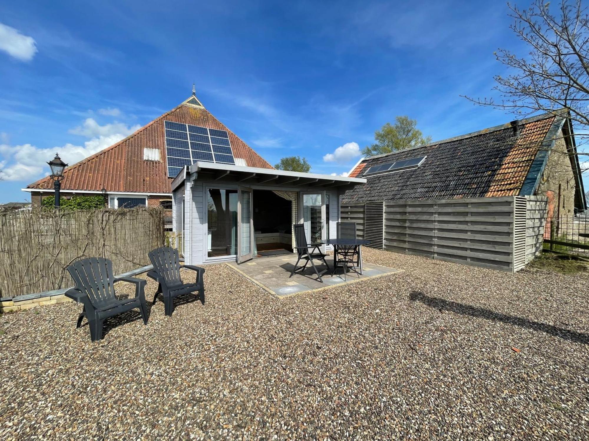 Logeerboerderij De Salix Vila Hitzum Exterior foto